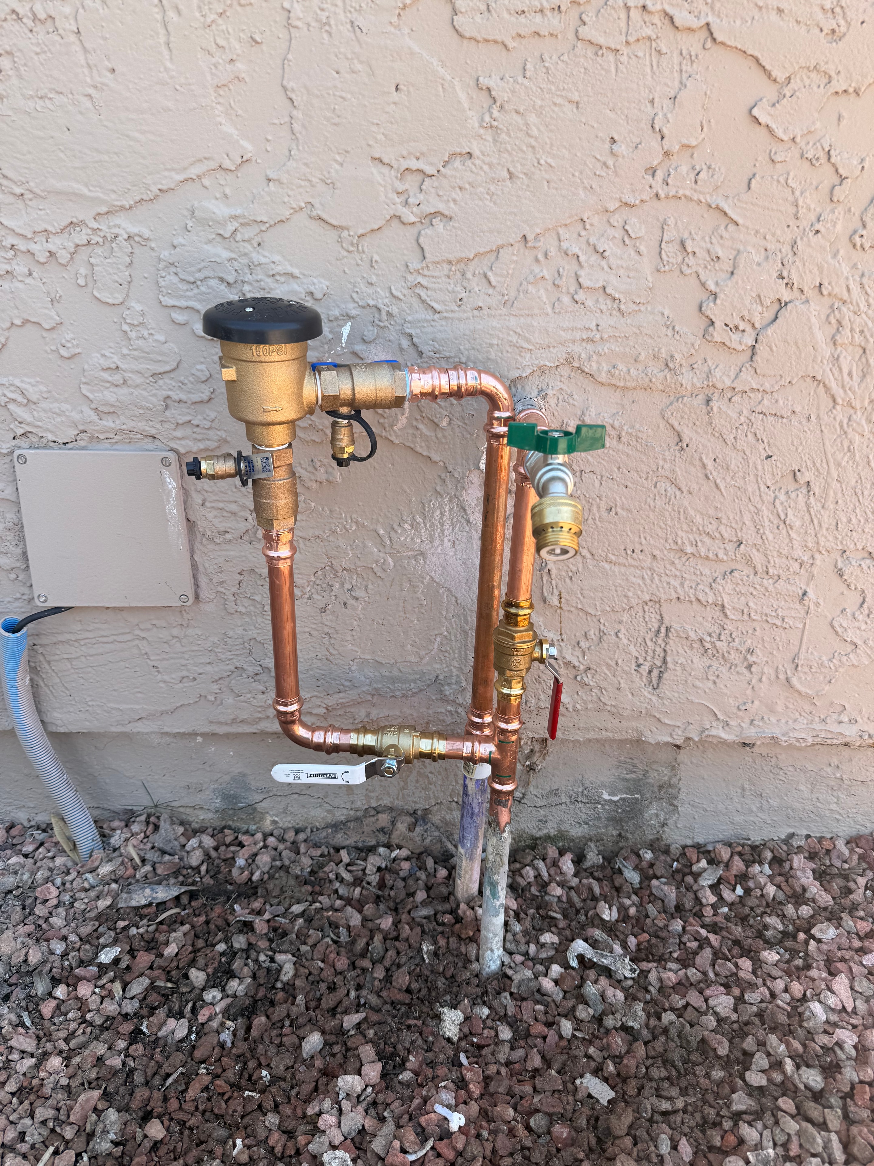 Professional pipe repair service